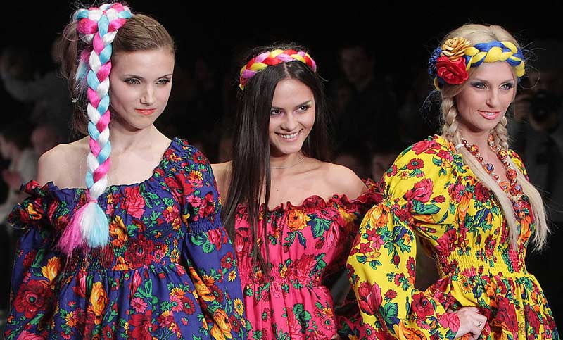 لباس‌های گل گلی روسیه